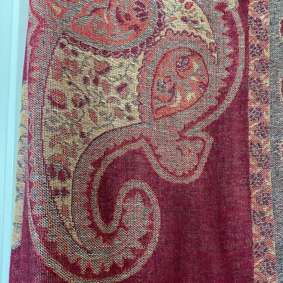 Red, Gold, Silver Pashmina Wrap/ Stole w Tassel Fringe, Roses & Paisley Print - Picture 10 of 14